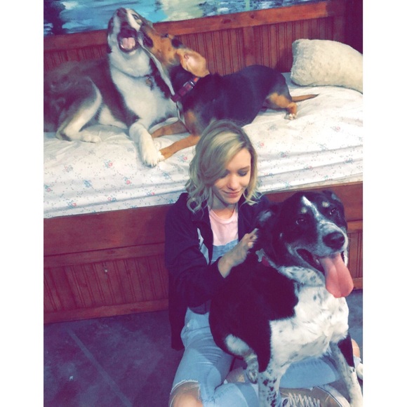 Meet your Posher, Taeber - Picture 1 of 1